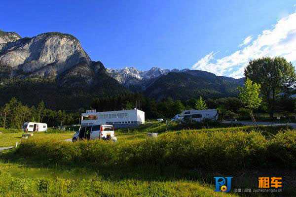 成都租房車旅行 隨時(shí)隨地都有家的感覺